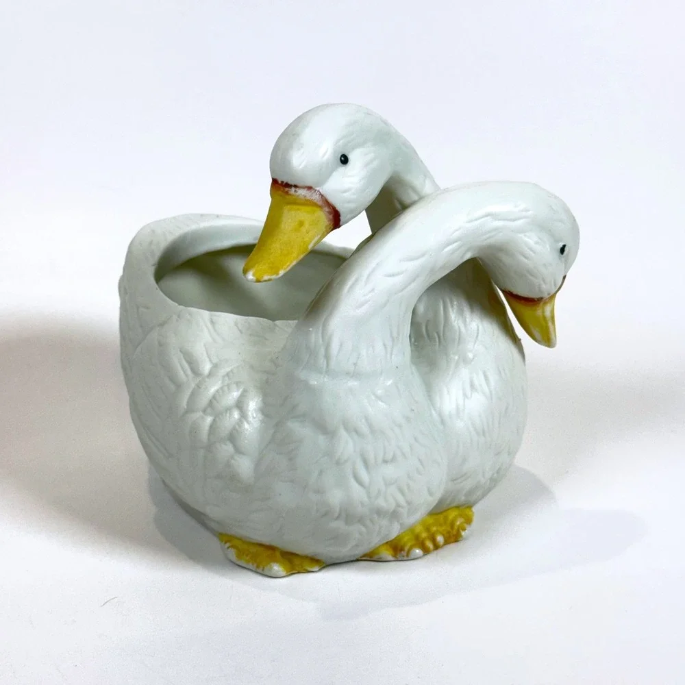 Vintage Double Duck White Cuddle Ducks Geese Figurine Planter Pot